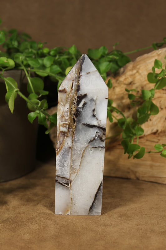 Chalcedoon punt met druzykwarts