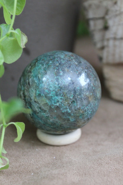 Amazoniet bol met blauwgroene tekening inclusief ringhouder