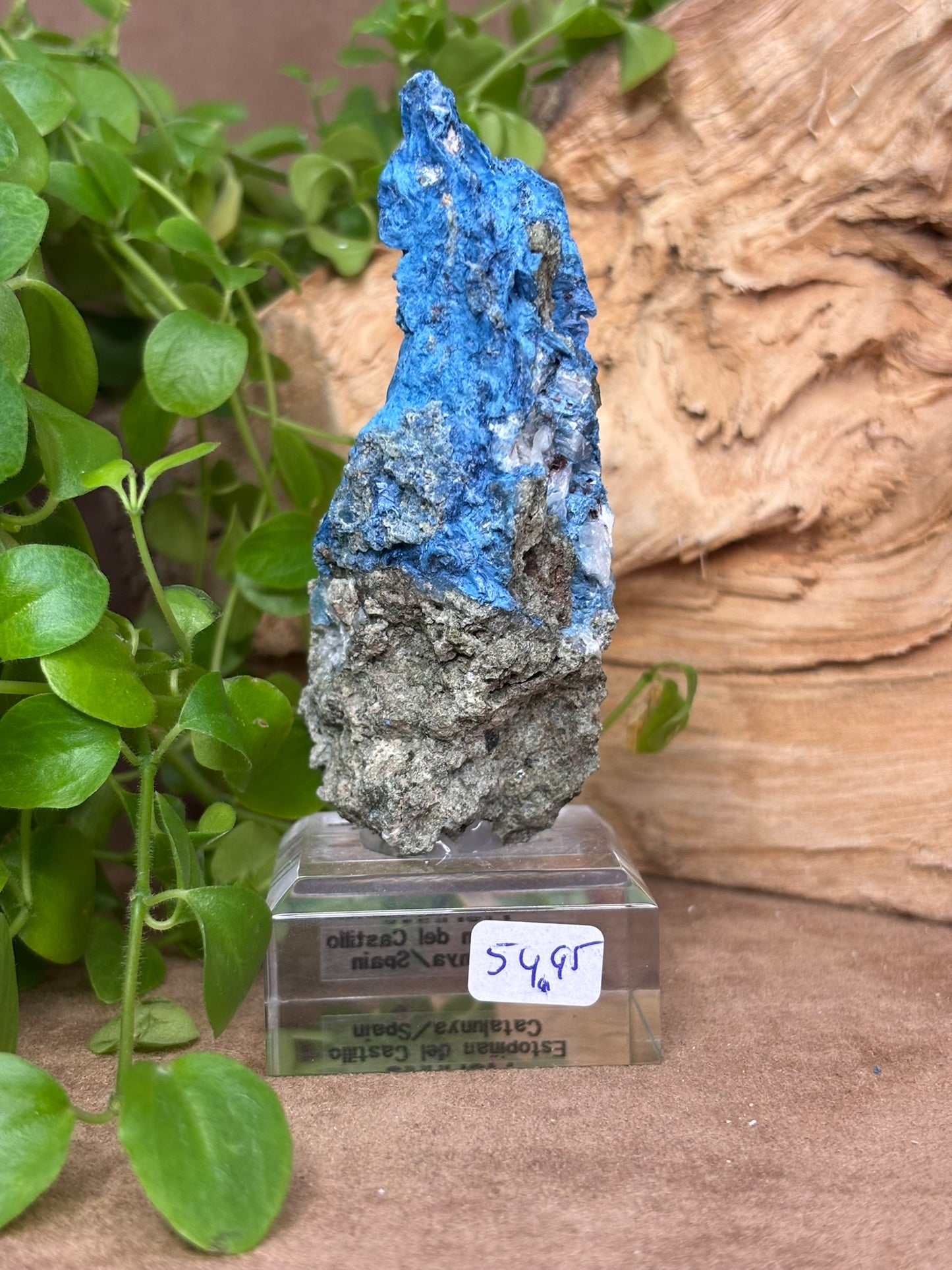 Aerinite